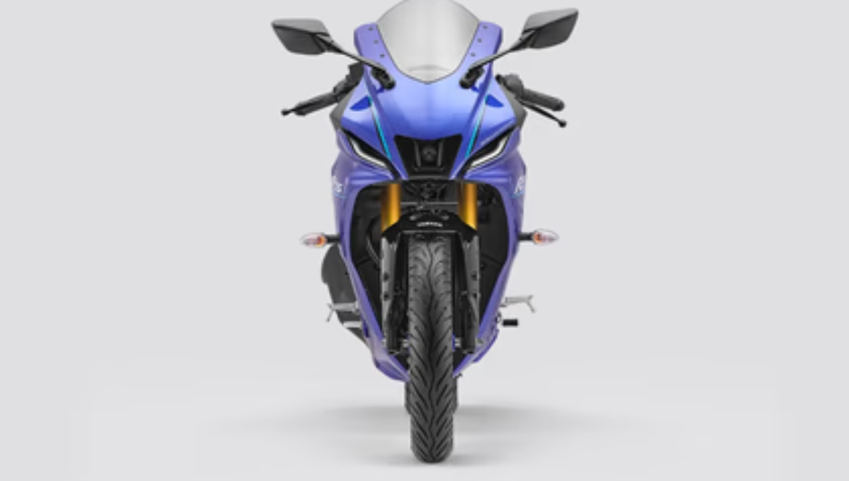 Yamaha R15 V4