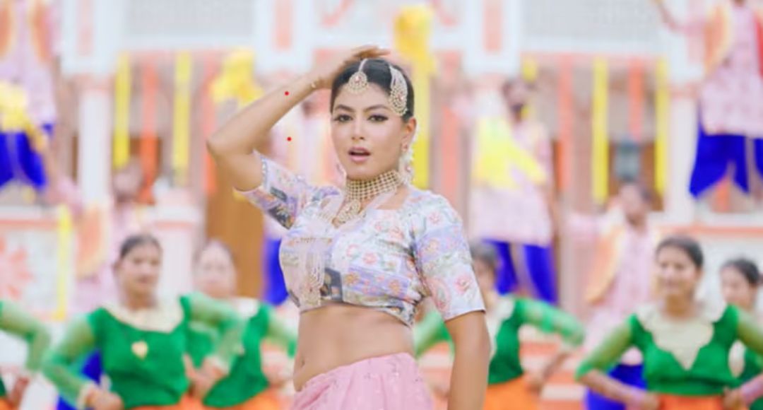 Mahi Srivastava Dance Video