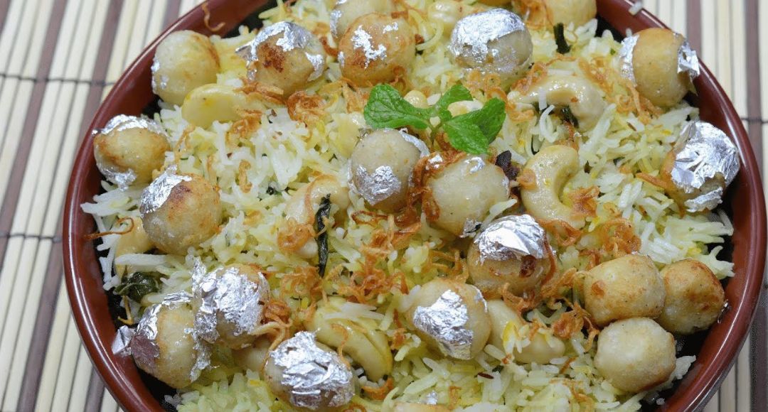 Kaju Moti Pulao Recipe