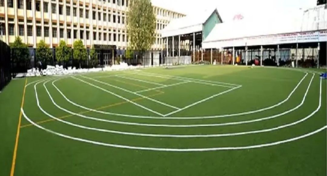 World Largest School