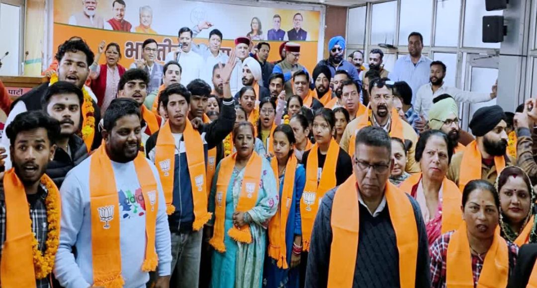 Uttarakhand BJP Leaders Join Congress