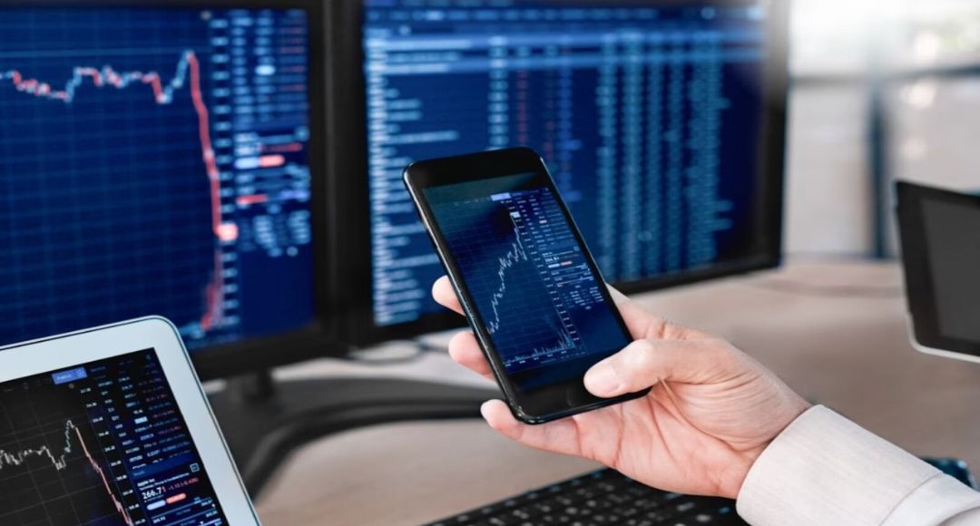 Axis Defence Investment Plan