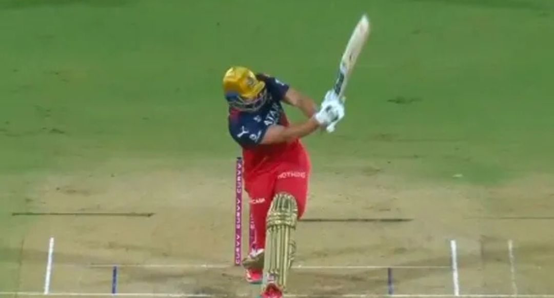 Tim David 19th Over Assault