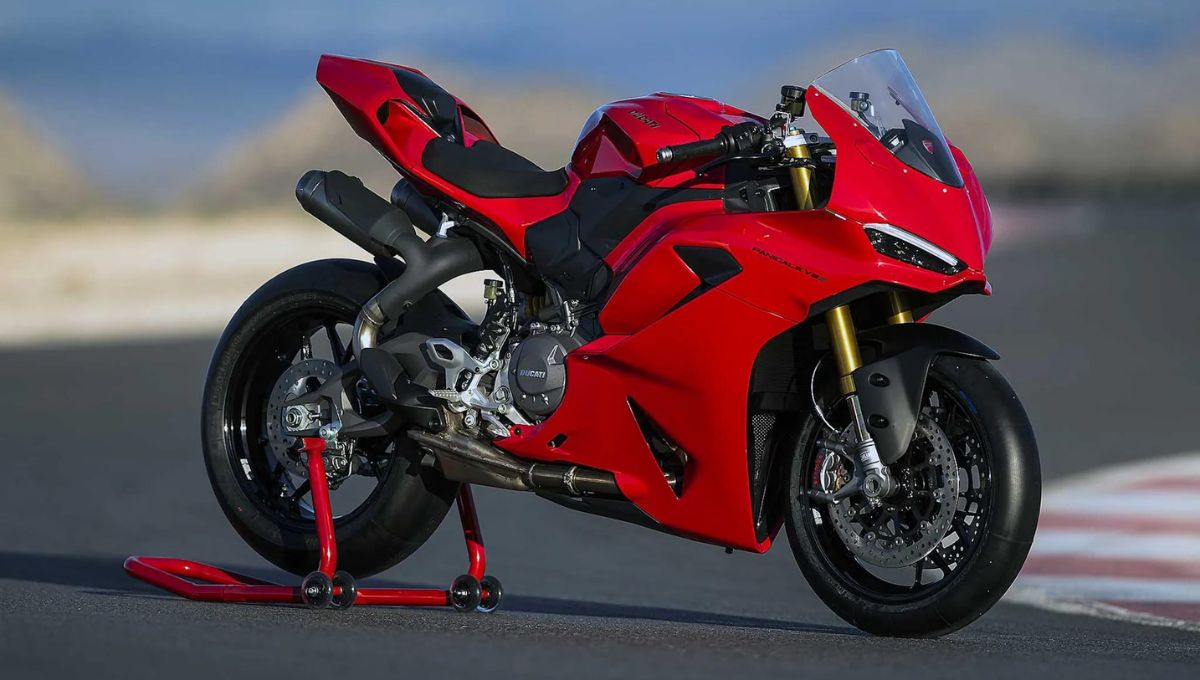 Ducati Panigale V2