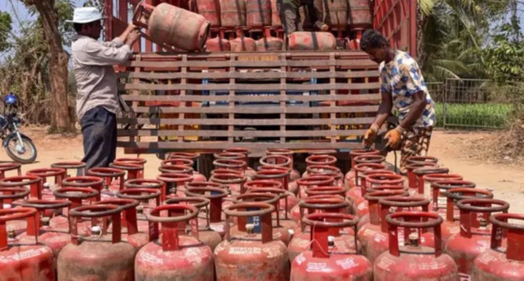 Fuel Crisis Rumours India