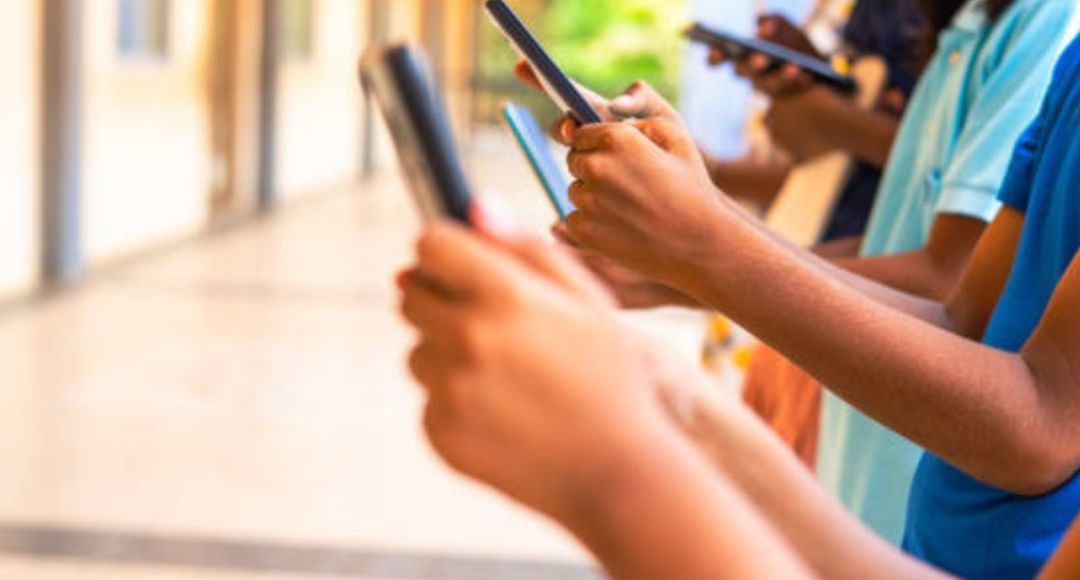 World Happiness Report Social Media Impact