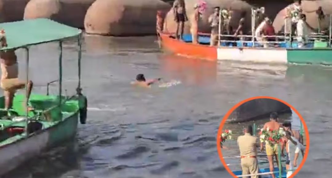 Vrindavan Boat Accident News