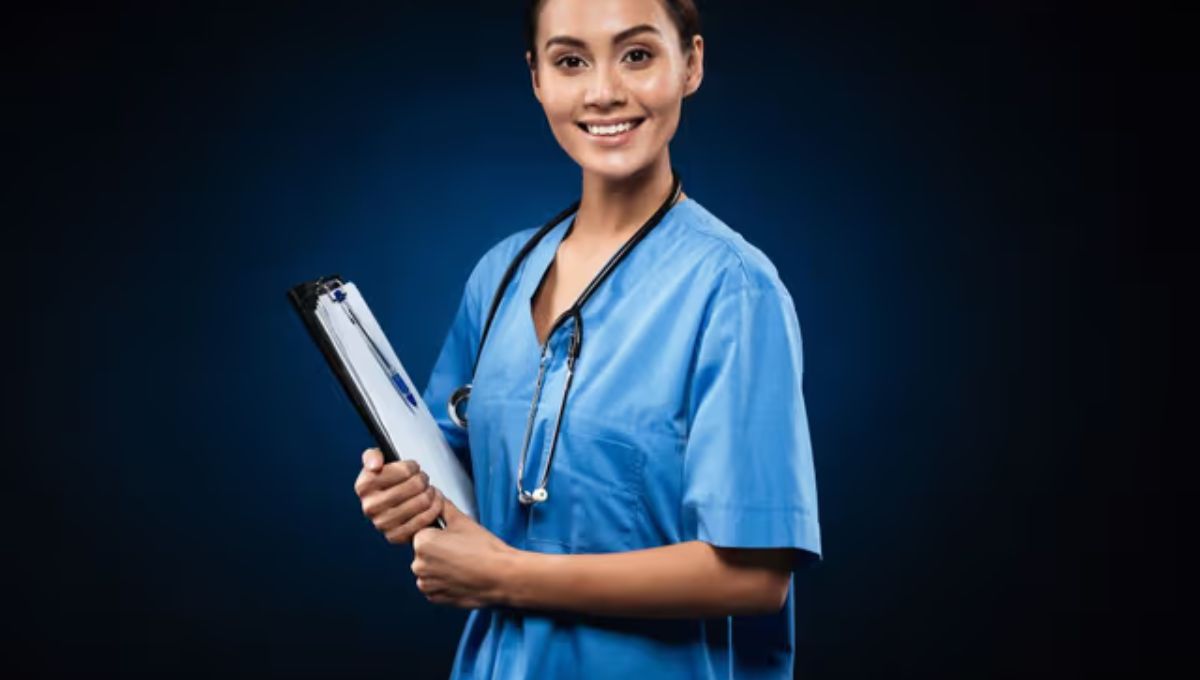 Medical Courses Without NEET: बिना NEET भी मेडिकल फील्ड में बना सकते हैं शानदार करियर