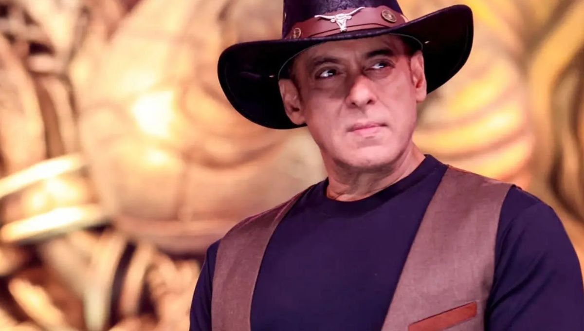 Salman Khan Bigg Boss 20 Hat Look